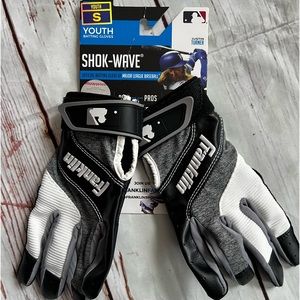 NWT Franklin Sports Youth Small shock-wave batting gloves